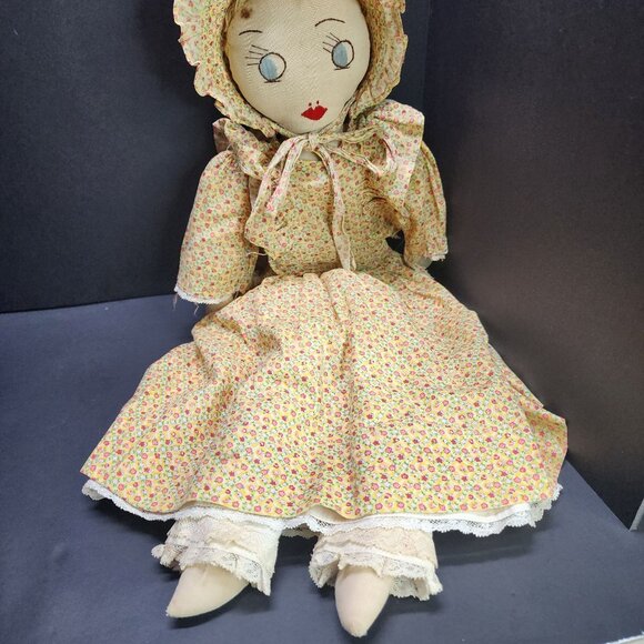 Vintage Handmade Cloth Rag Prairie Girl Doll 21'' with Floral Yellow Dress - Picture 2 of 8